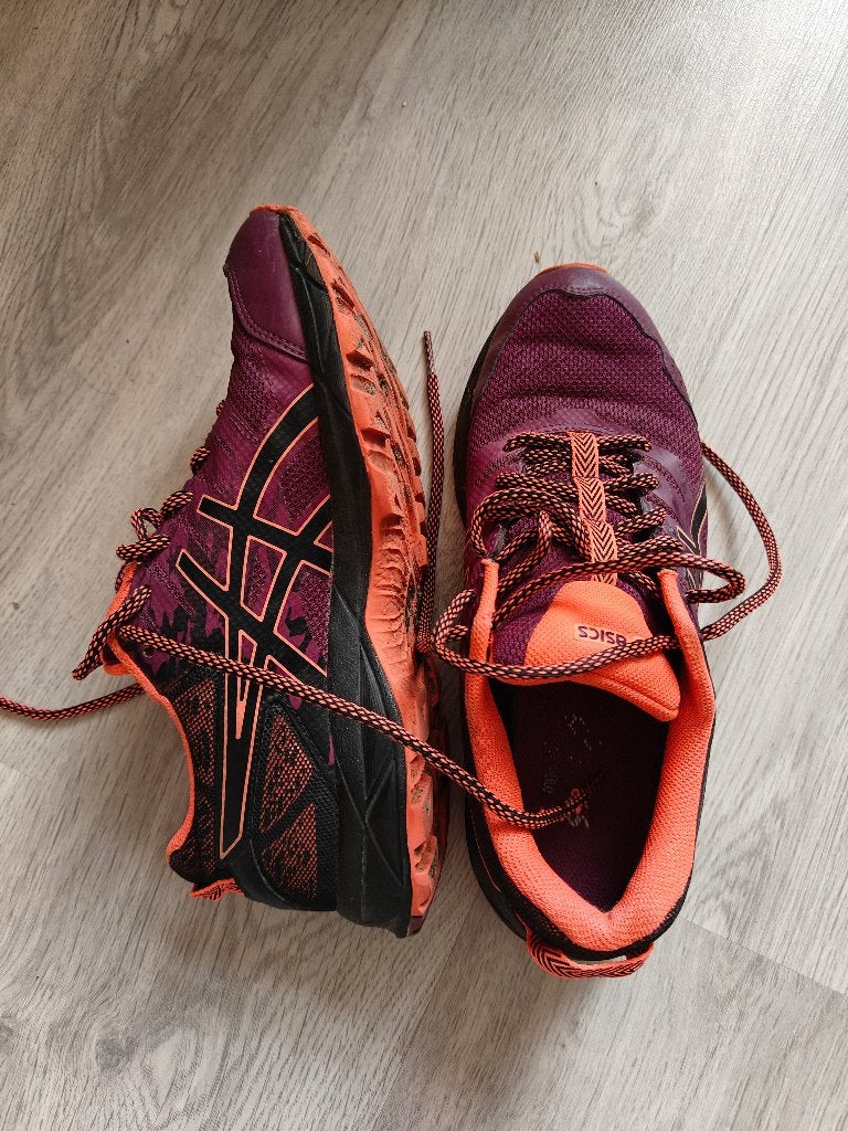 Hardloopschoenen Asics, Hardloopschoenen, Ophalen of Verzenden, Zo goed als nieuw, Hardlopen