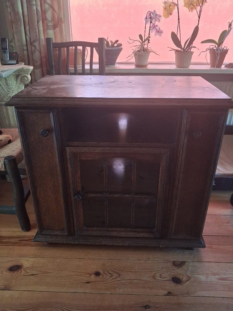 Dressior/tv kastje Koloniale stijl, Huis en Inrichting, Kasten | Dressoirs, Ophalen, Met plank(en), Gebruikt, 50 tot 100 cm
