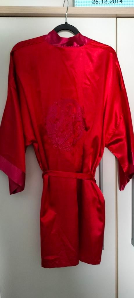 Kimono rood special edition xl Hunkemuller, Ophalen of Verzenden, Zo goed als nieuw, Maat 46/48 (XL) of groter, Rood