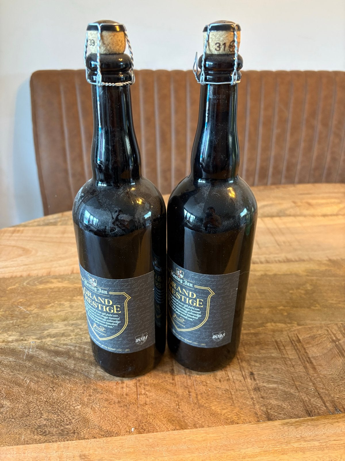 Hertog Jan Grand Prestige 2021 & 2023, Verzamelen, Biermerken, Ophalen of Verzenden, Nieuw, Flesje(s), Hertog Jan