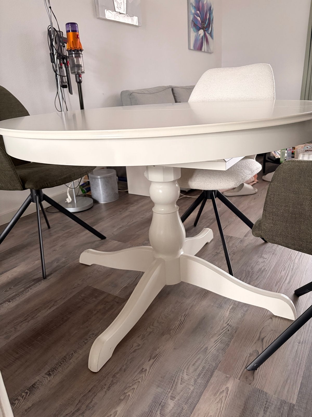 IKEA INGATORP Uitschuifbare Eettafel Wit - Zo goed als nieuw, 100 tot 150 cm, Rond, Ophalen of Verzenden, Zo goed als nieuw