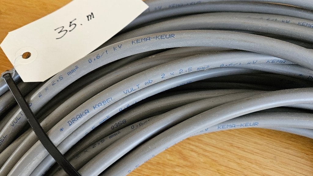 Draka kabel 2x2.5 mm² – 35 m – nieuw / ongebruikt, Ophalen of Verzenden, Nieuw, Draka, Overige typen