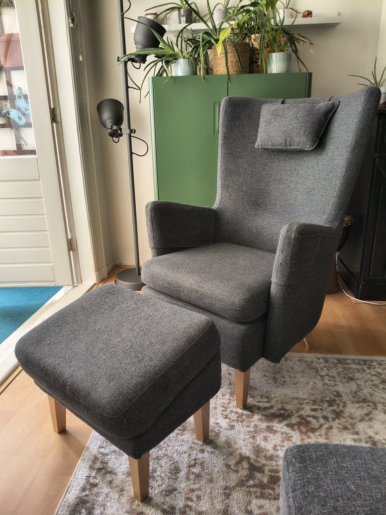 IKEA Omtanksam fauteuil donkergrijs, Ophalen, Modern, ergonomisch, 75 tot 100 cm, Zo goed als nieuw