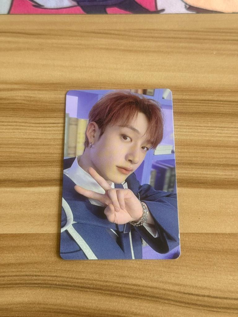 Stray Kids Bang Chan photo card Magic School, Ophalen of Verzenden, Zo goed als nieuw, Foto of Kaart