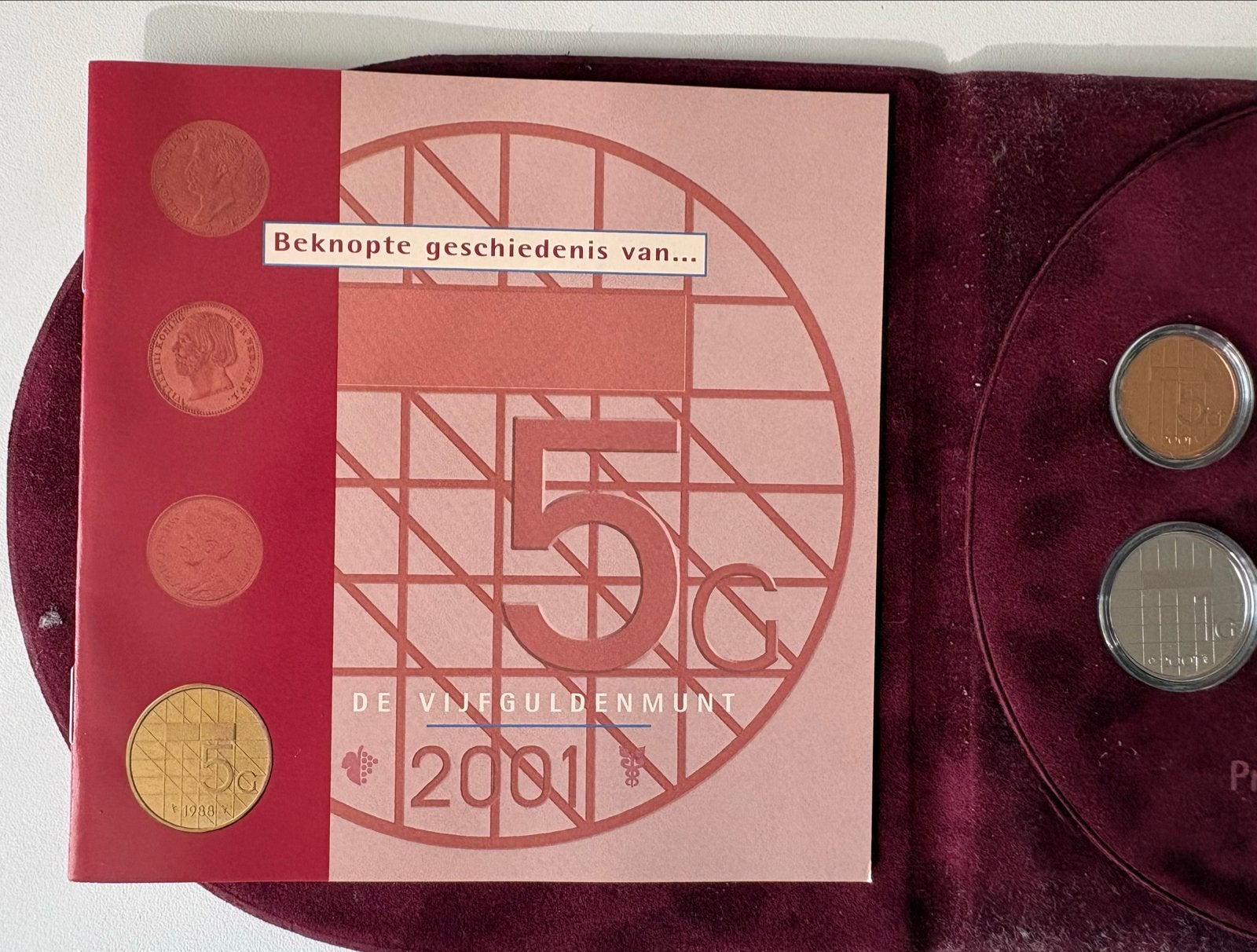 Proofset Nederland 2001 - De Vijfguldenmunt, Postzegels en Munten, Verzenden, Koningin Beatrix, Overige waardes, Setje