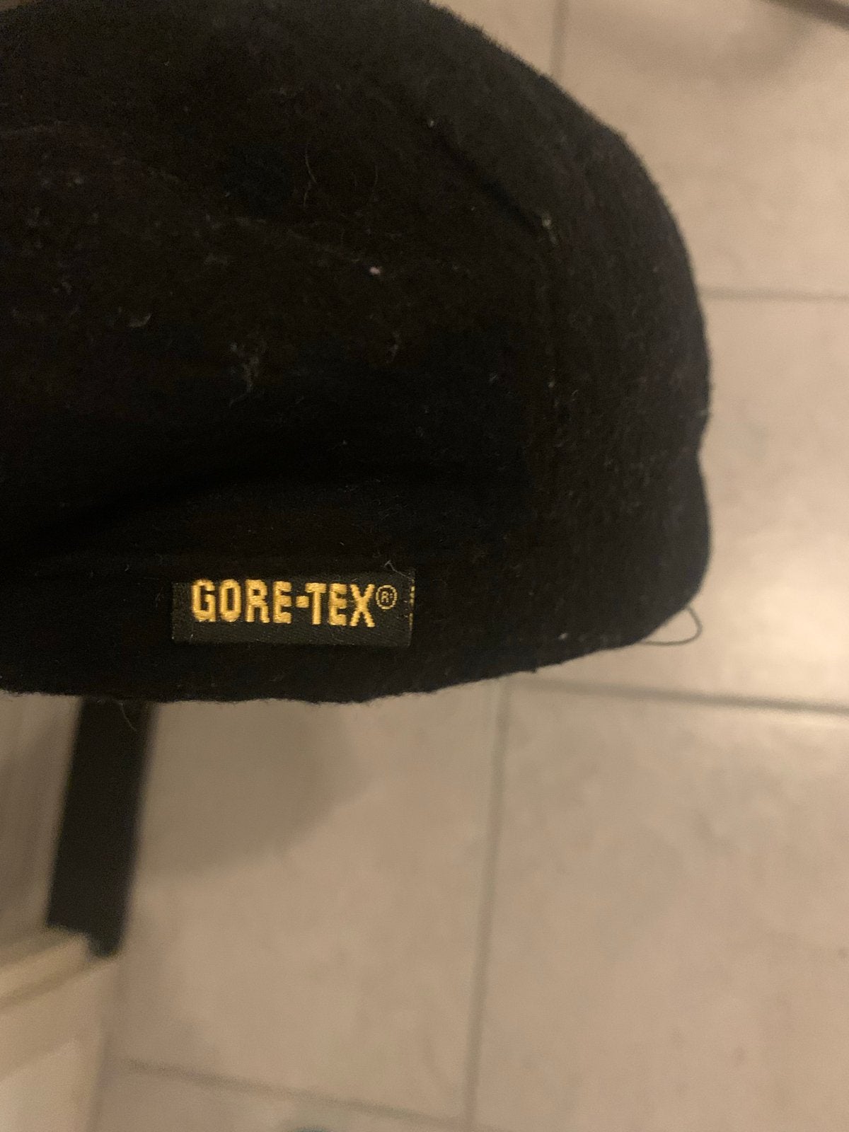 Zwarte Gore-Tex Pet - Zo goed als nieuw, Ophalen of Verzenden, Zo goed als nieuw, One size fits all, Pet