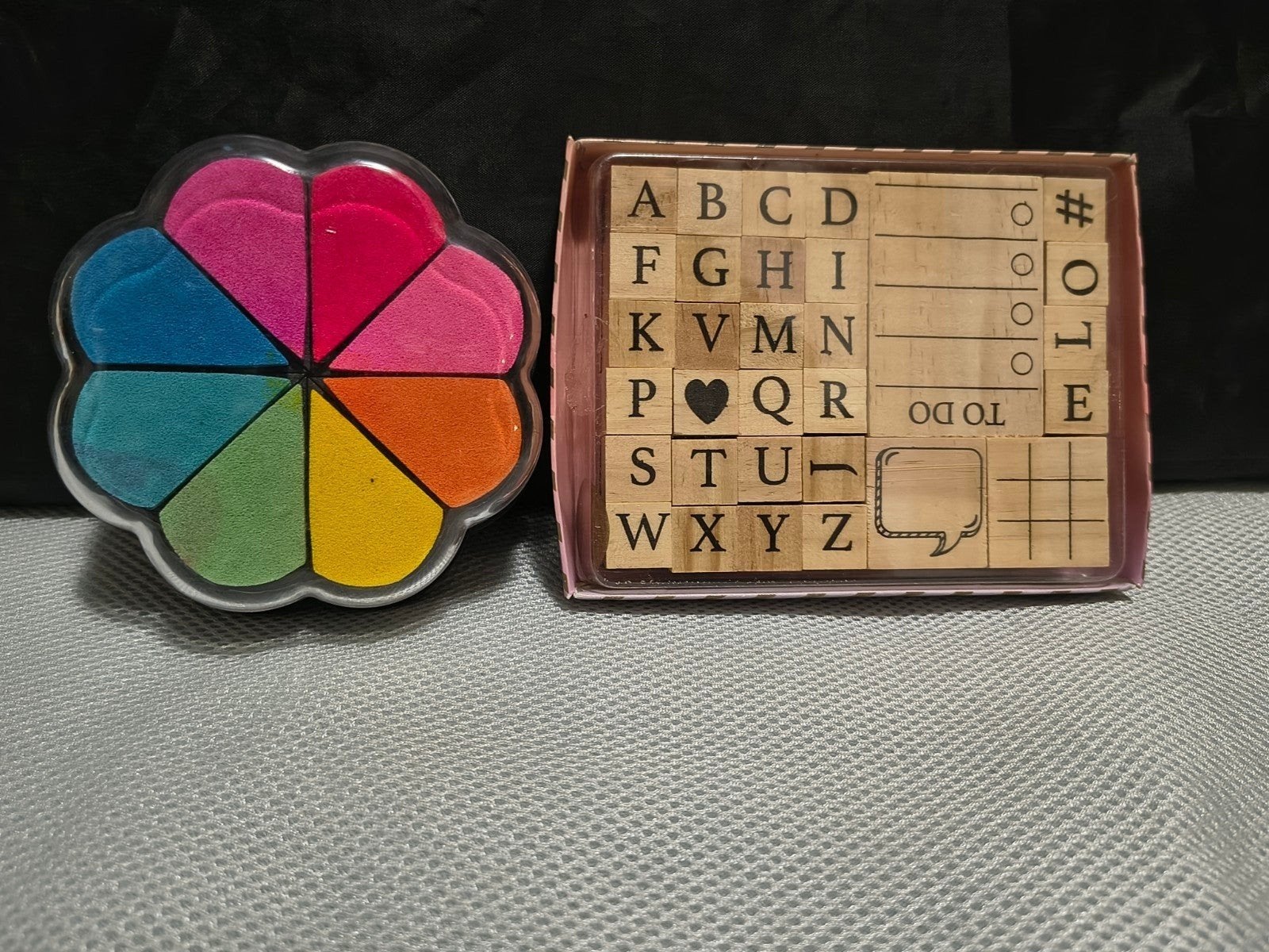 Stempelset met alfabet en inktkussen, Ophalen of Verzenden, Zo goed als nieuw, Houten stempel