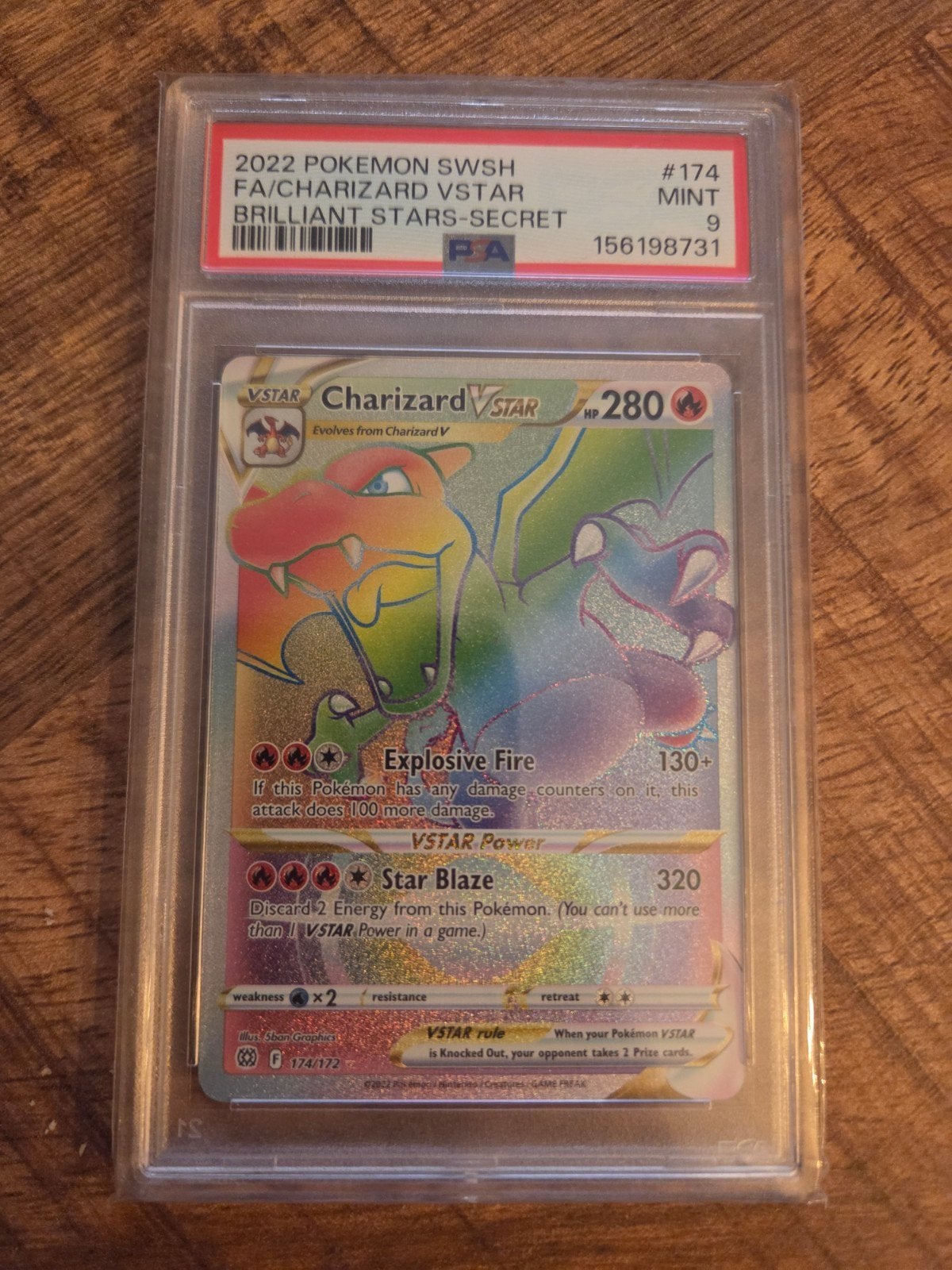 Charizard VSTAR 174 Brilliant Stars Secret PSA 9, Hobby en Vrije tijd, Ophalen of Verzenden, Zo goed als nieuw, Losse kaart, Foil