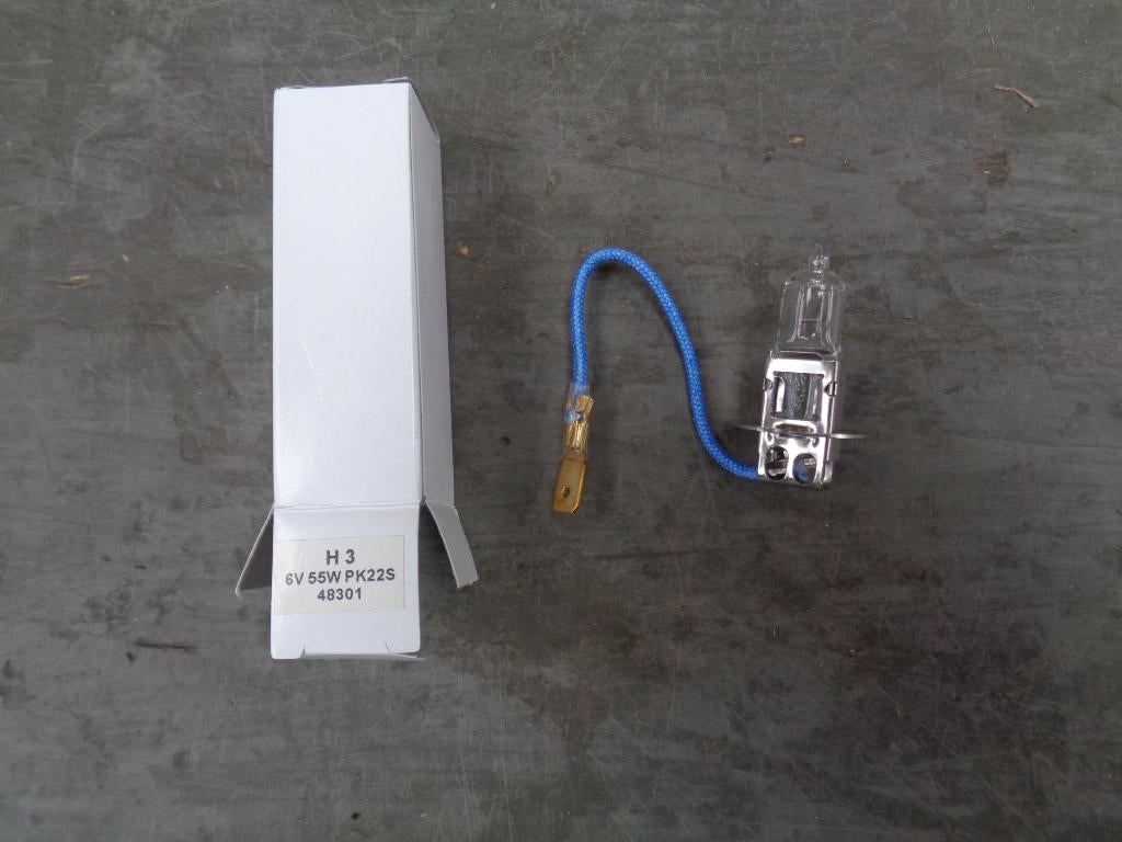 Lampje (reserve) voor militair zwaailicht 6 volt., Verzamelen, Ophalen of Verzenden, Landmacht, Nederland