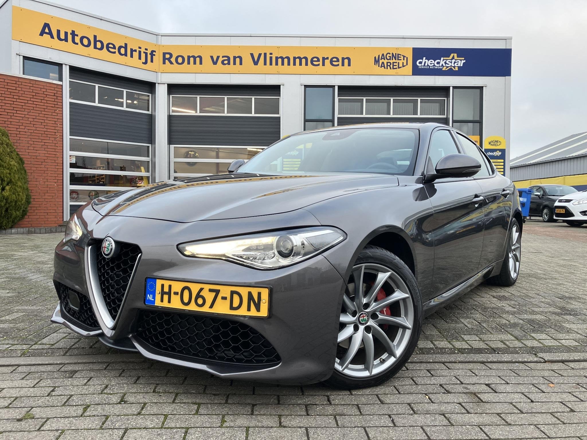 Alfa Romeo Giulia 2.0T Super | BTW Auto interessant voor ond, Auto's, Alfa Romeo, Automaat, Achterwielaandrijving, Euro 6, 1404 kg
