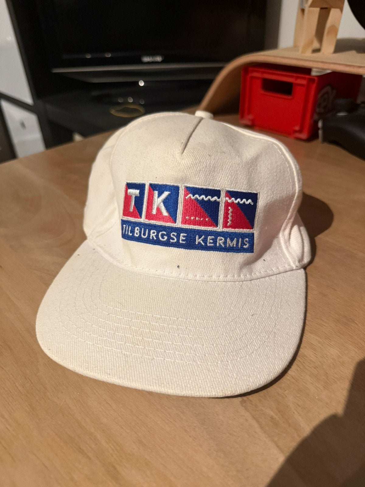 Tilburgse kermis pet, Ophalen of Verzenden, Zo goed als nieuw