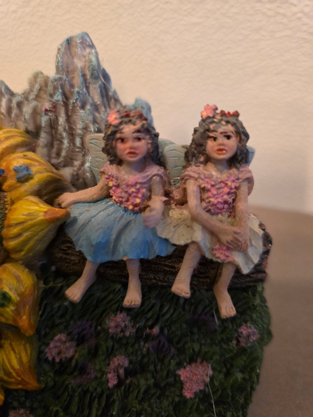 Luville Efteling koning Oberon met elfjes, Ophalen of Verzenden, Zo goed als nieuw, Beeldje of Poppetje