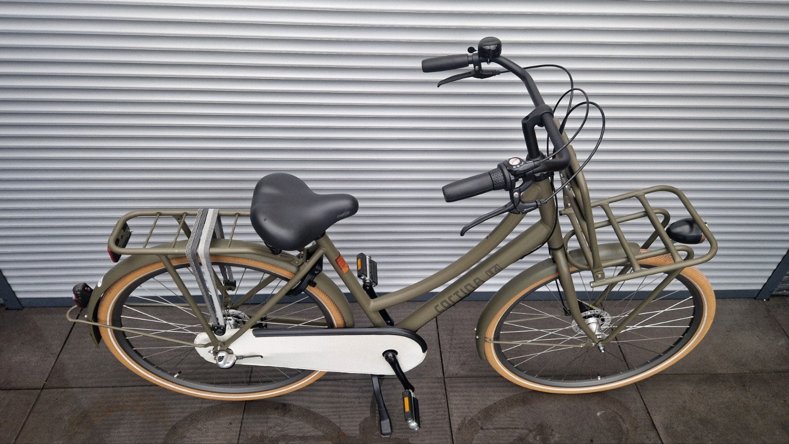 Foto 8 van Cortina U4 28 inch in Nieuwstaat !!!