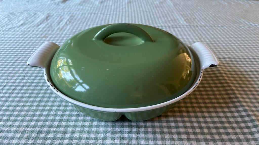 Vintage groen emaille drievaks ovenschaal met deksel, Ophalen of Verzenden