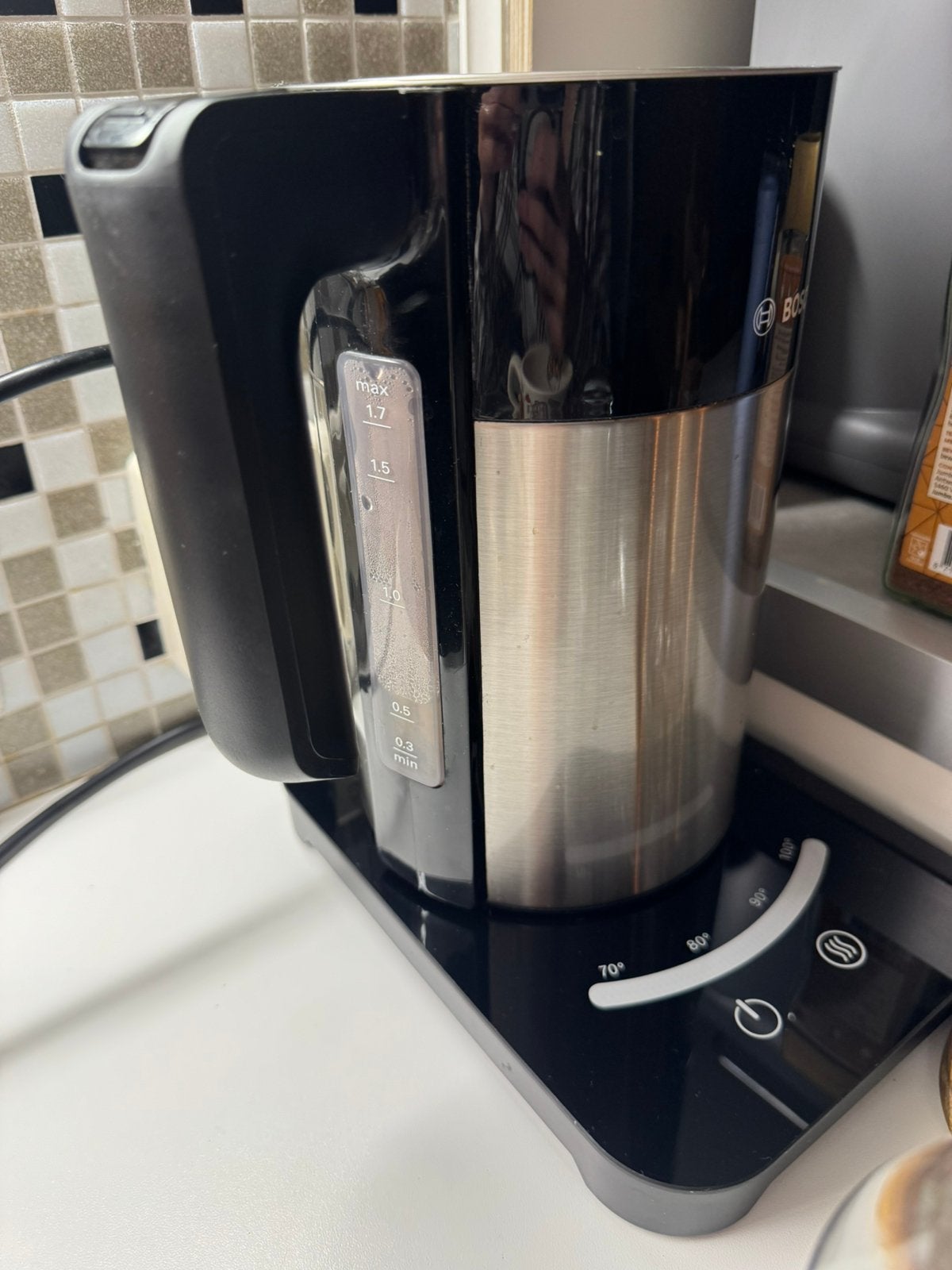 Bosch waterkoker, 1 tot 2 liter, Ophalen, Zo goed als nieuw