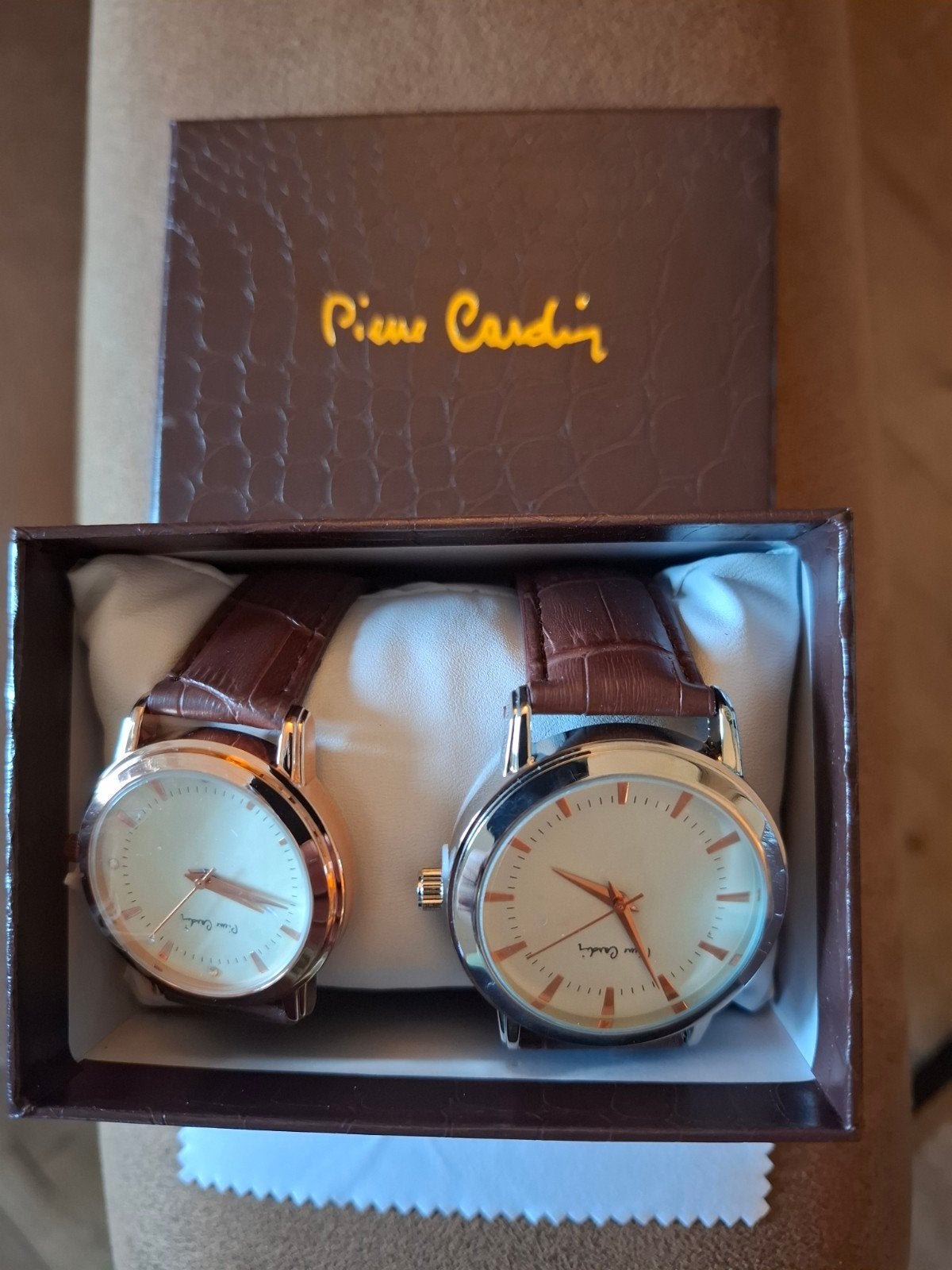 Pierre Cardin Dames en Heren Horloge - Nieuw in Verpakking, Leer, Staal, Polshorloge, Nieuw