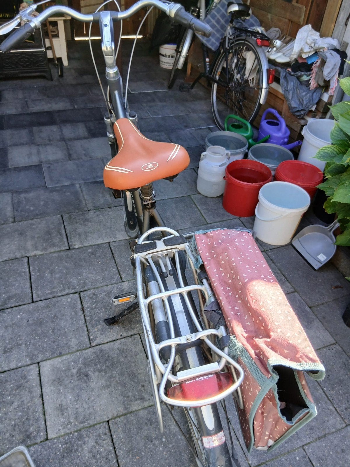 Batavus Intermezzo Damesfiets met Versnellingen, Fietsen en Brommers, Ophalen, Terugtraprem, (Extra) lage instap, Batavus