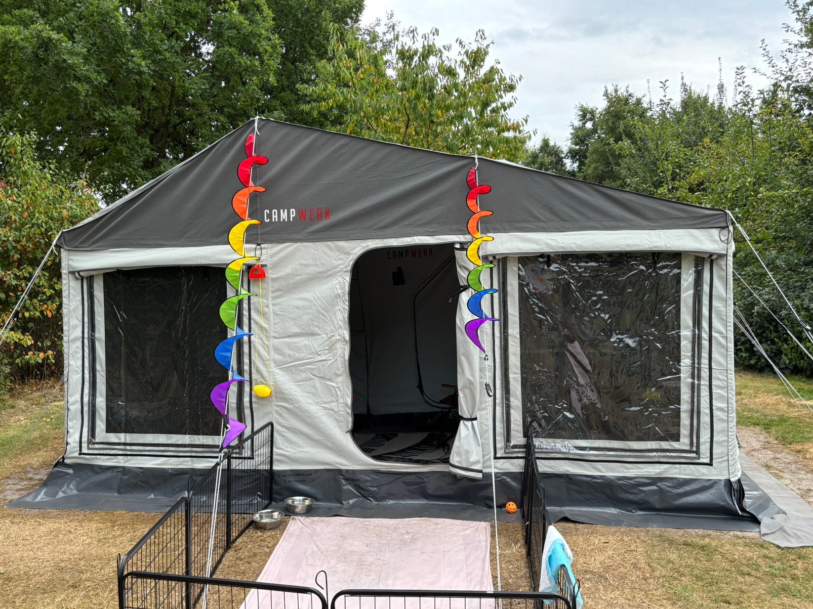 Campwerk family tenttrailer 2021, Caravans en Kamperen, Ophalen, Campwerk, Lichtgrijs, Aanwezig