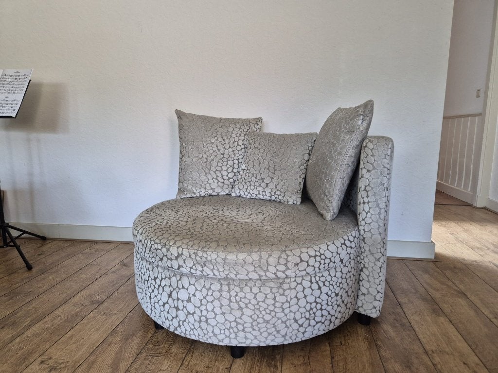 Ronde fauteuil met kussens., Ophalen, 100 tot 125 cm, Zo goed als nieuw, 100 tot 125 cm