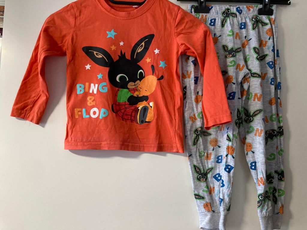 Nette konijntje bing oranje/grijs pyjama maat 110, Ophalen of Verzenden, Zo goed als nieuw, Jongen, Nacht- of Onderkleding
