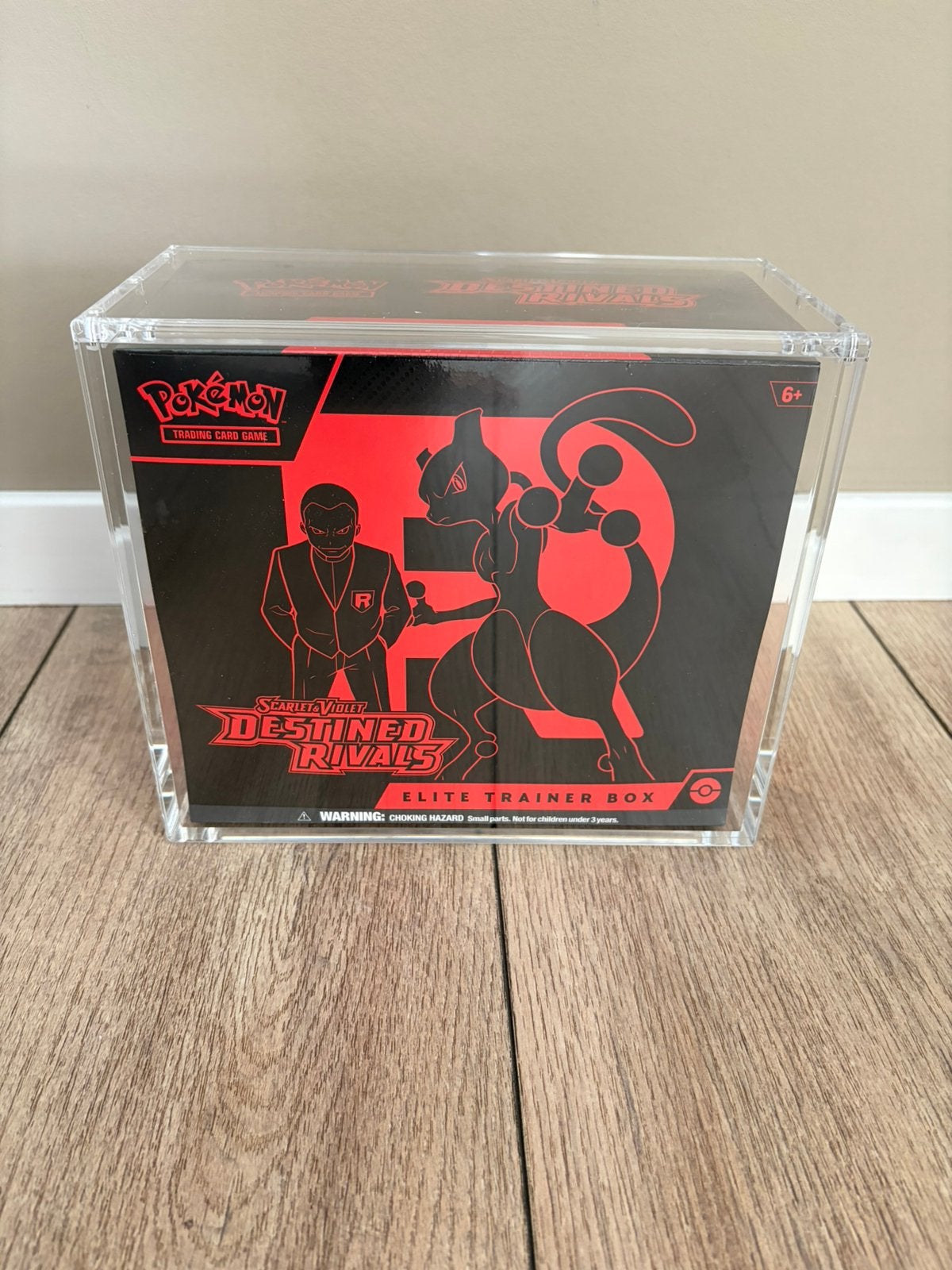 Pokemon Destined Rivals Elite Trainer Box incl acryl, Ophalen of Verzenden, Zo goed als nieuw, Boosterbox
