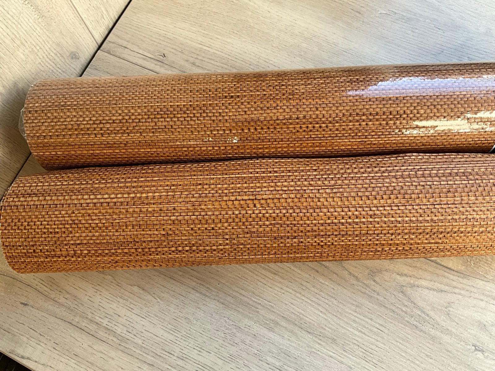 2 rollen Casamance Golfe Du Bengale Zostera behang (bruin), Materiaallook, Overige merken, Ophalen of Verzenden, Vinylbehang