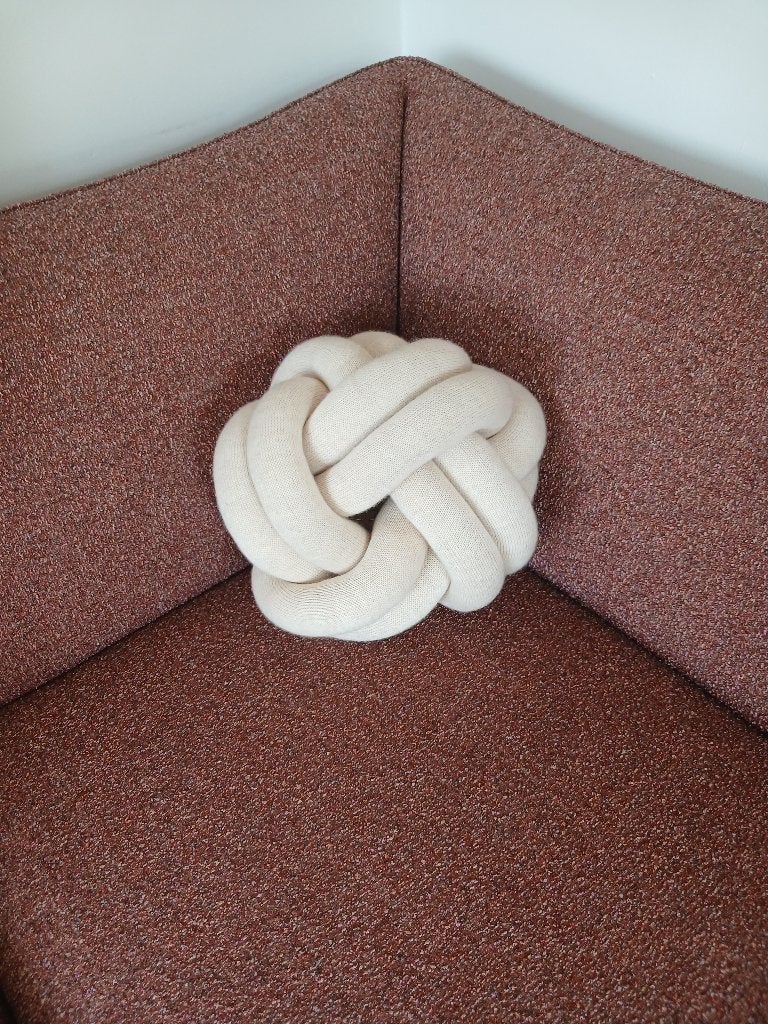 Crème Knot Sierkussen - 30x30 cm, Ophalen, Overige merken, Inclusief binnenkussen, Beige