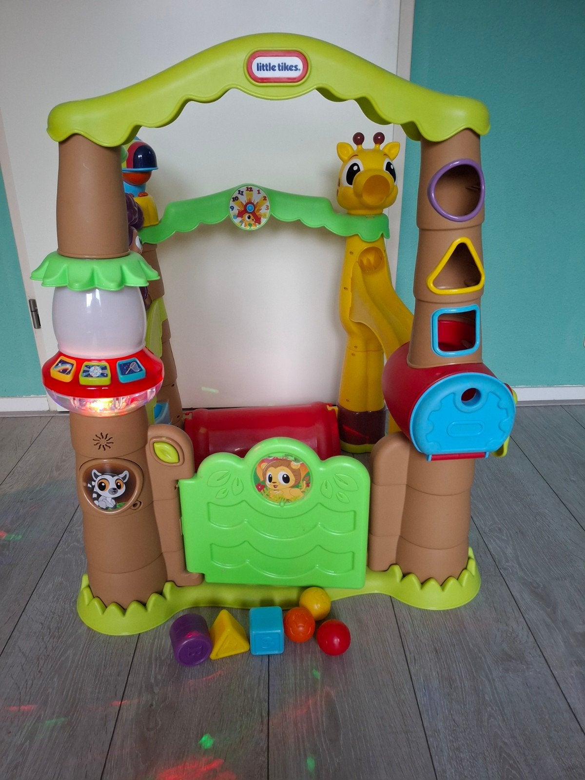 Little Tikes Activity Garden boomhut, Ophalen, Zo goed als nieuw, Met licht