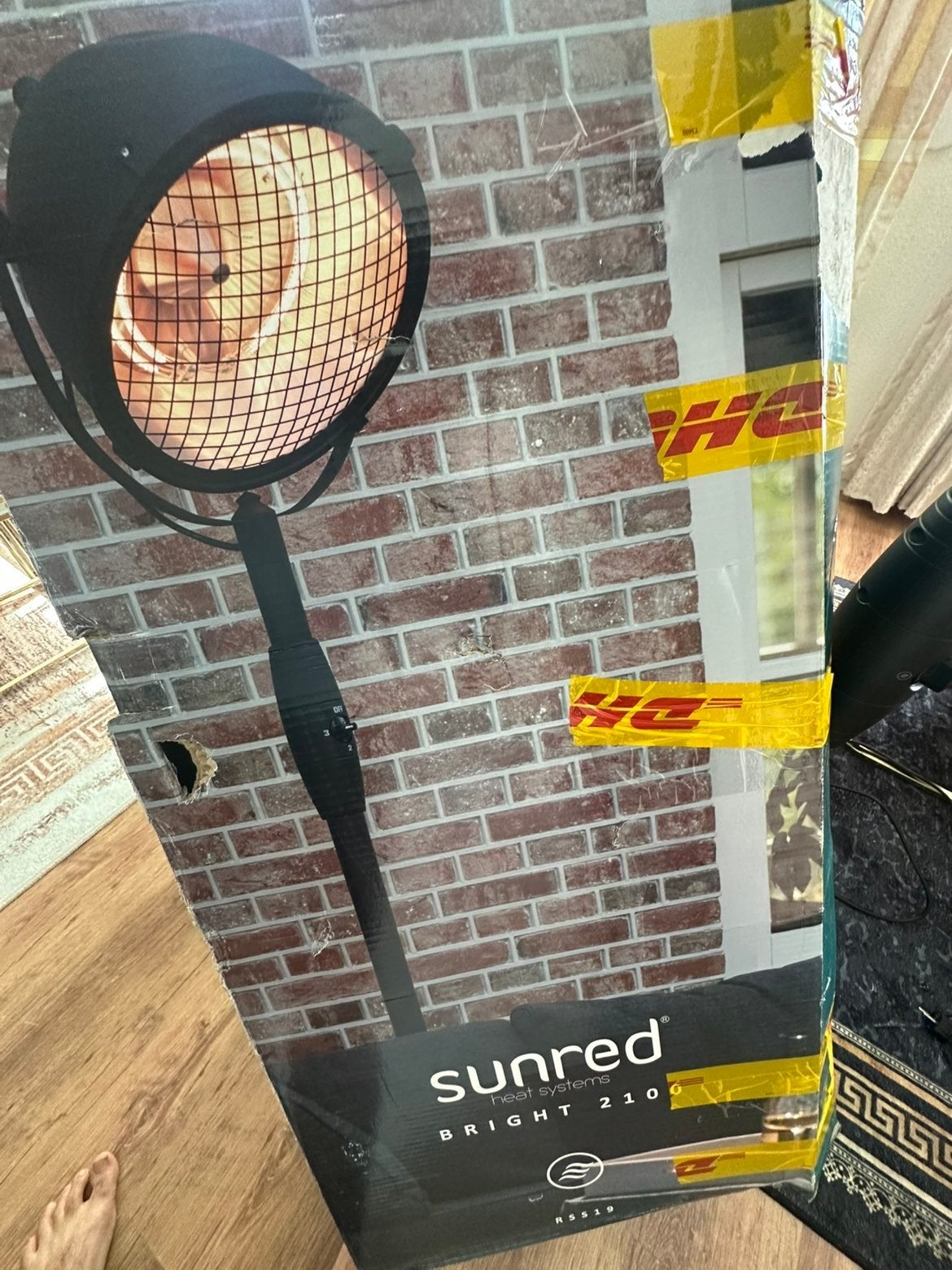 SUNRED RSS19 2100W Terrasverwarmer - Nieuwstaat, Ophalen, Zo goed als nieuw