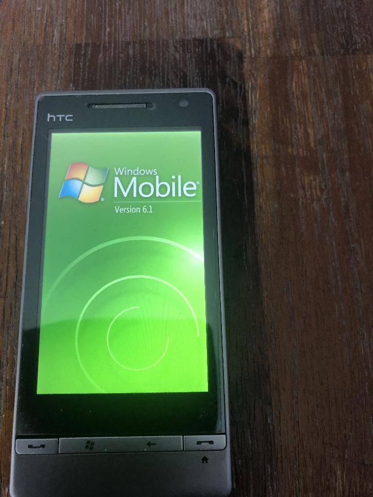te koop 1 HTC compleet, Telecommunicatie, Mobiele telefoons | HTC, Ophalen, HTC, Gebruikt, Fysiek toetsenbord
