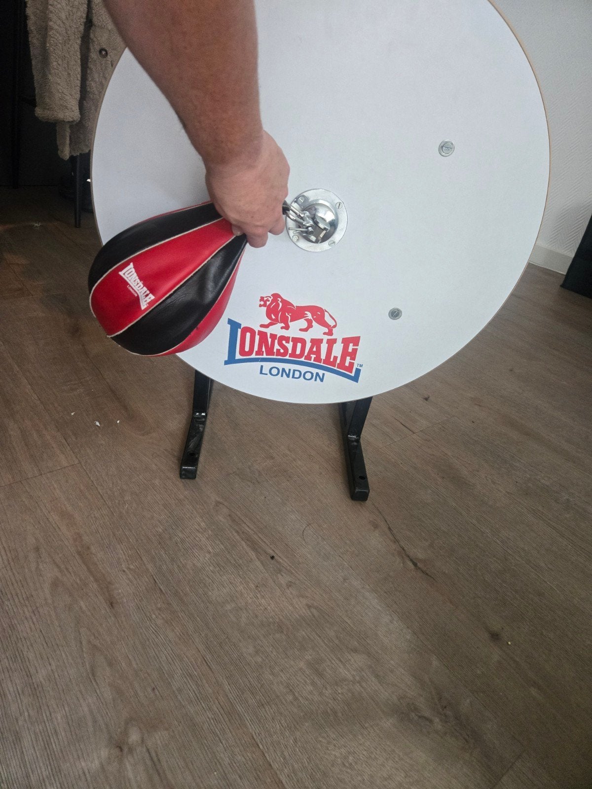 Lonsdale Boksbal met standaard, Ophalen, Gebruikt, Bokszak