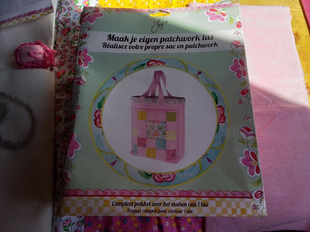 Hobby pakket / Naaiset om een patchwork tas te maken, Ophalen of Verzenden, Nieuw, Kraal