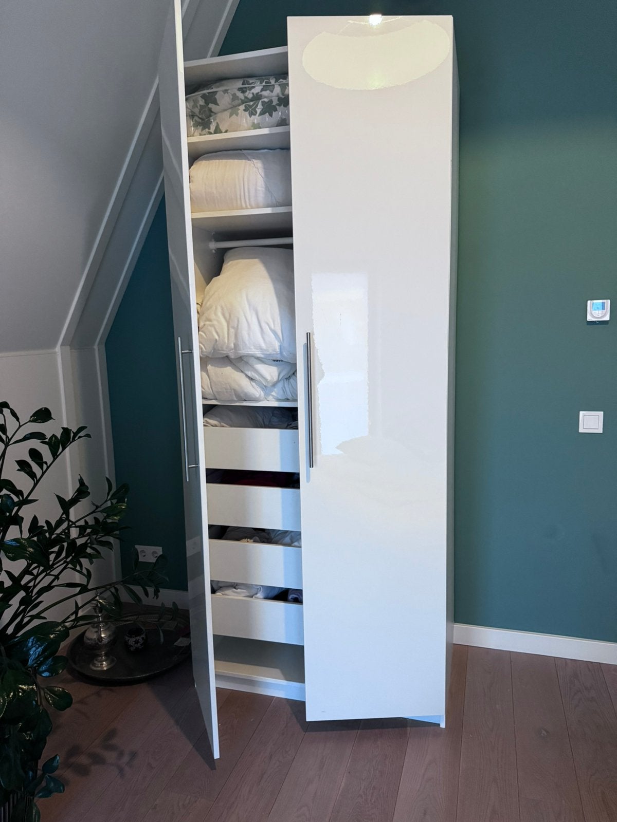 Billy Ikea kast, Ophalen, Zo goed als nieuw
