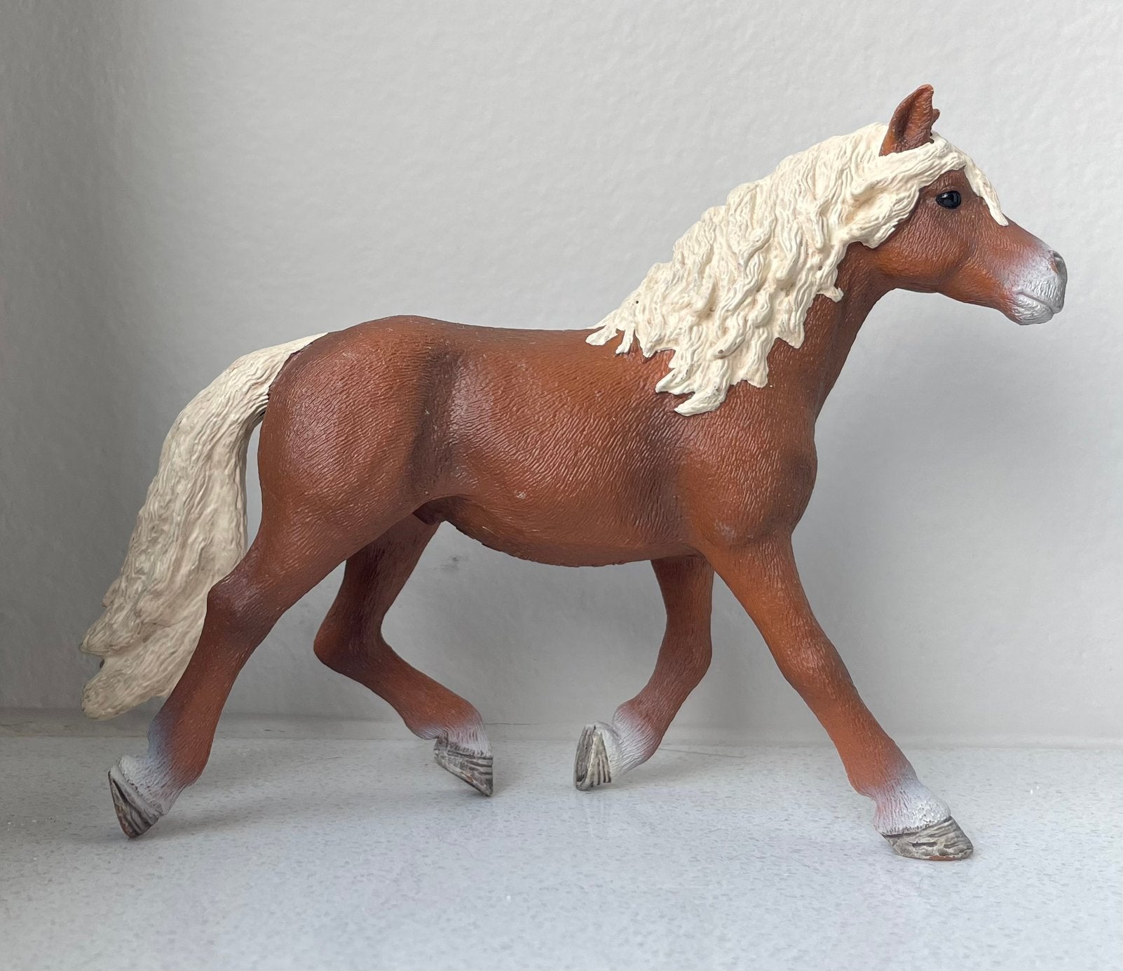 Schleich haflinger, Verzenden, Zo goed als nieuw, Paard, Beeldje of Figuurtje