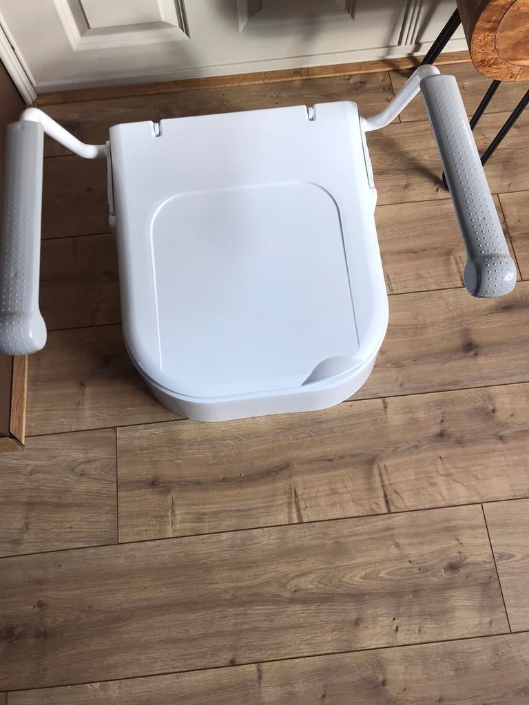 Drive Medical toiletverhoger  met armsteunen, Diversen, Verpleegmiddelen, Ophalen of Verzenden, Gebruikt