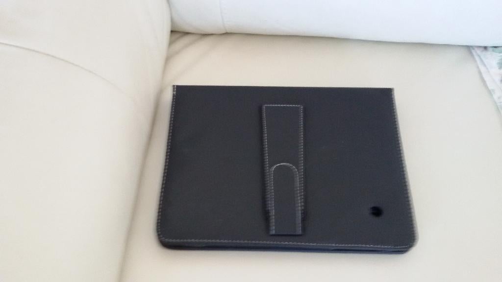 etui voor tablet € 7.50, Ophalen, Nieuw