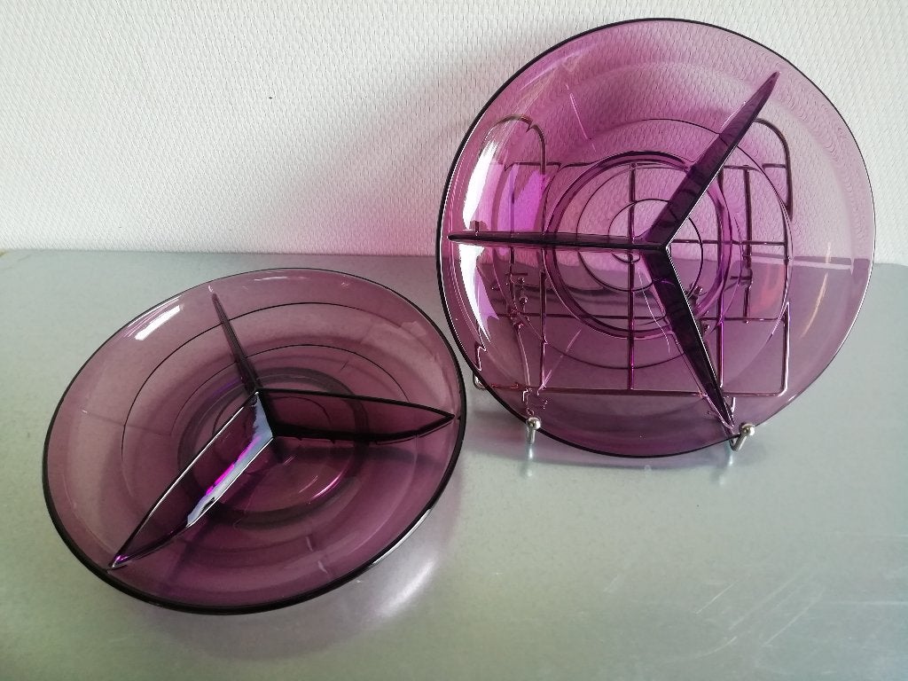 2x Paarse schaal met drie vakken, persglas, Antiek en Kunst, Antiek | Glas en Kristal, Ophalen of Verzenden