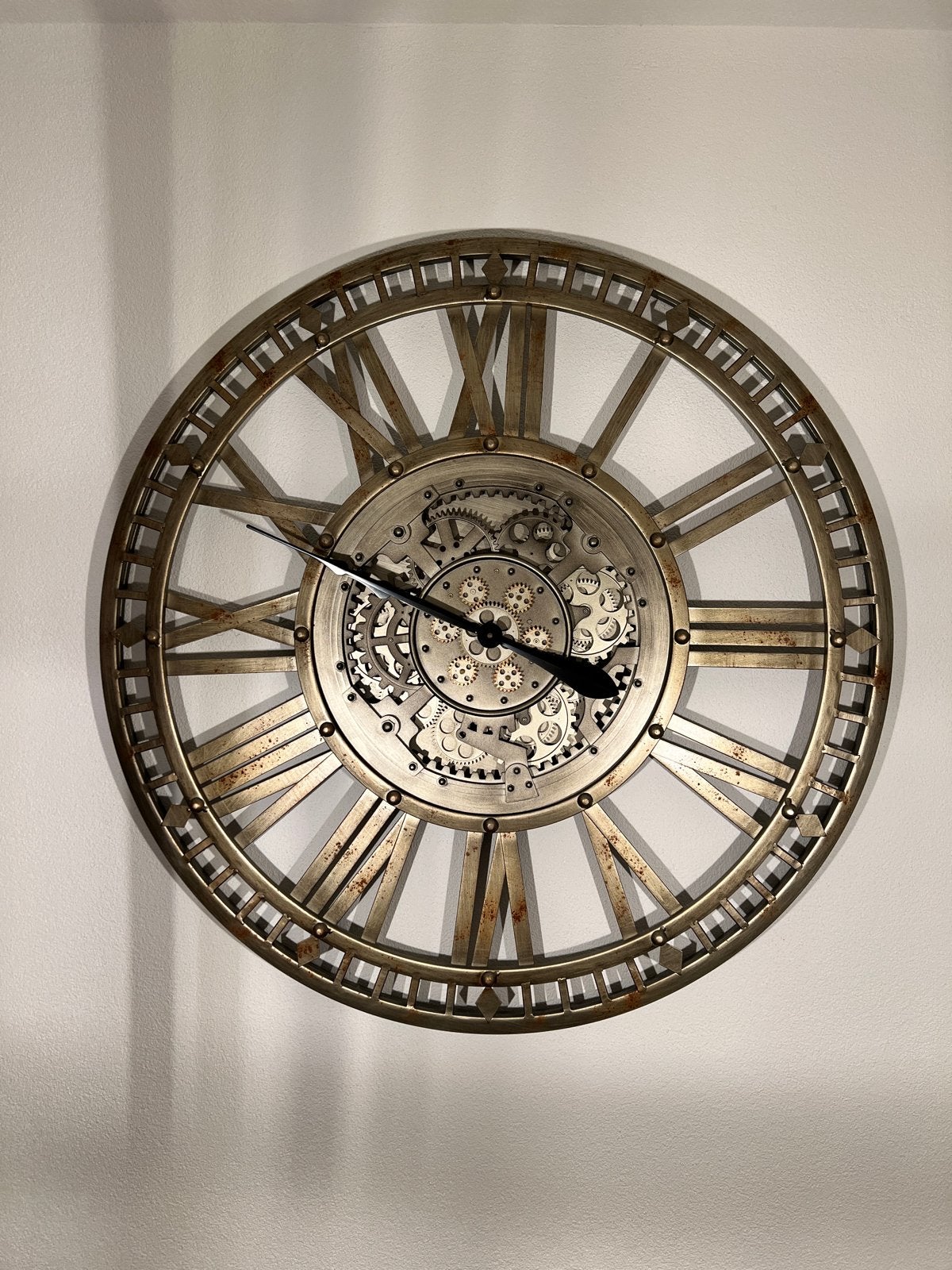 Grote wandklok met zichtbaar uurwerk - Antiek goud/brons, Ophalen, Goud, Wandklok, Zichtbaar uurwerk