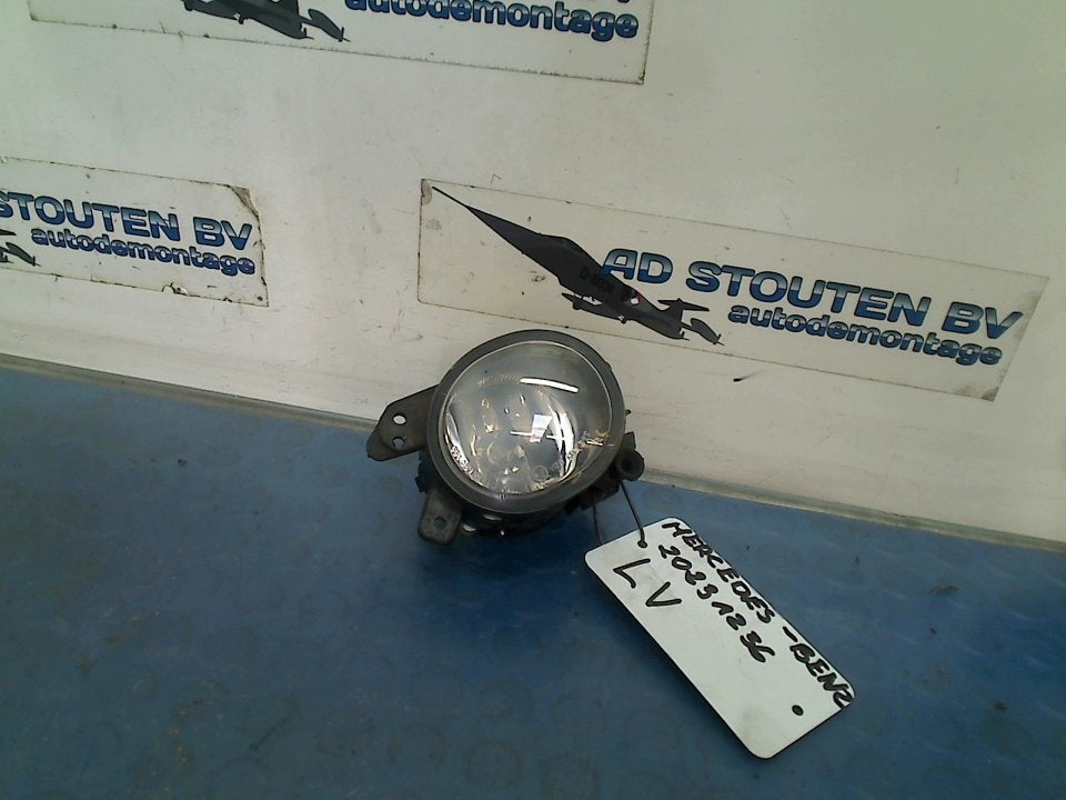 Mistlamp Links Voor Mercedes-Benz A (W169) 2005 A2518200756, Gebruikt, Mercedes-Benz AG, Mercedes-Benz, Mercedesstraße 120, Stuttgart 70372, , Duitsland