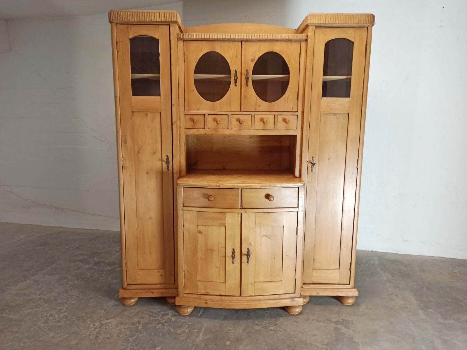 Antieke grenen buffetkast kast, Huis en Inrichting, Ophalen, Tweedehands, Tweedehands, 150 tot 200 cm