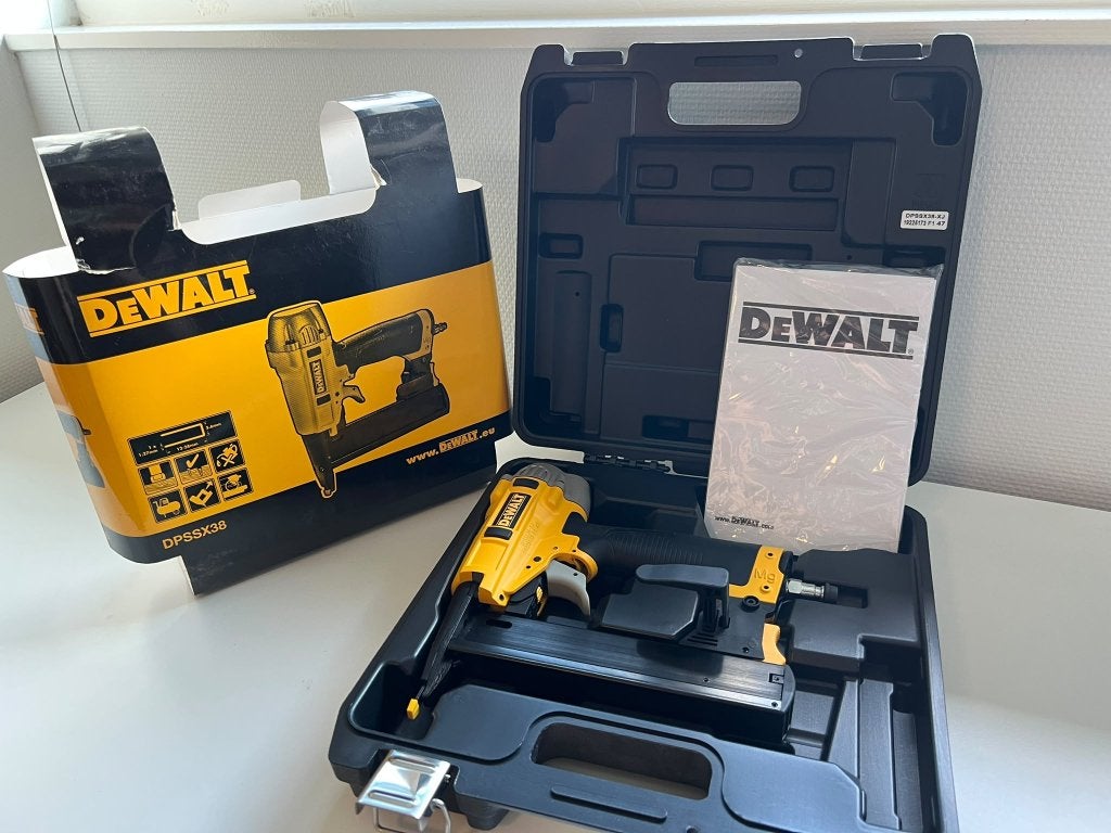 DeWalt DPSSX38-XJ Pneumatische Nietentacker + koffer x, Doe-het-zelf en Verbouw, Ophalen of Verzenden, Nieuw