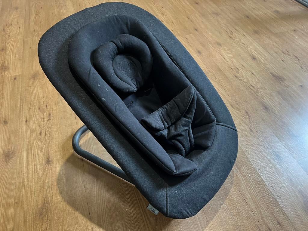 Cybex Bouncer, zeer goede staat, zwarte uitvoering, Ophalen of Verzenden, Zo goed als nieuw