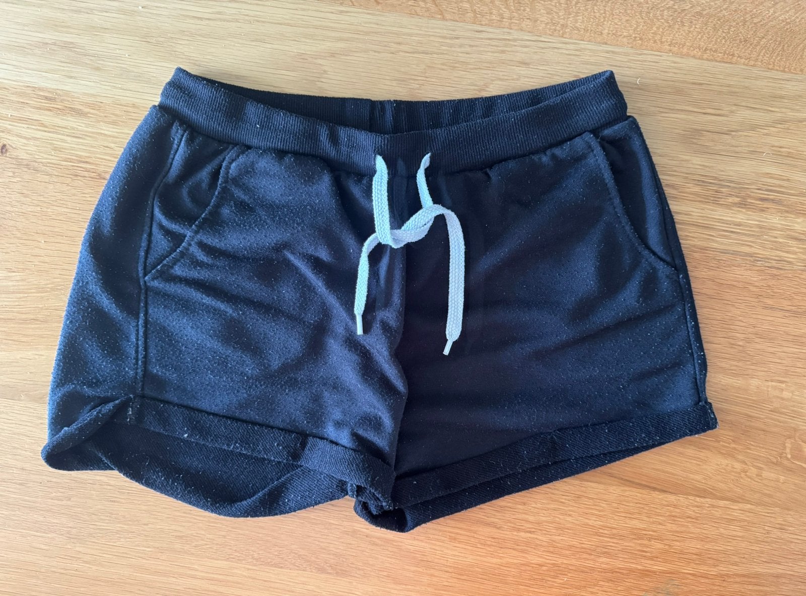 Zwarte sportbroekje van Zeeman, maat 38/40 (M), Maat 38/40 (M), Zwart, Ophalen of Verzenden, Fitness of Aerobics