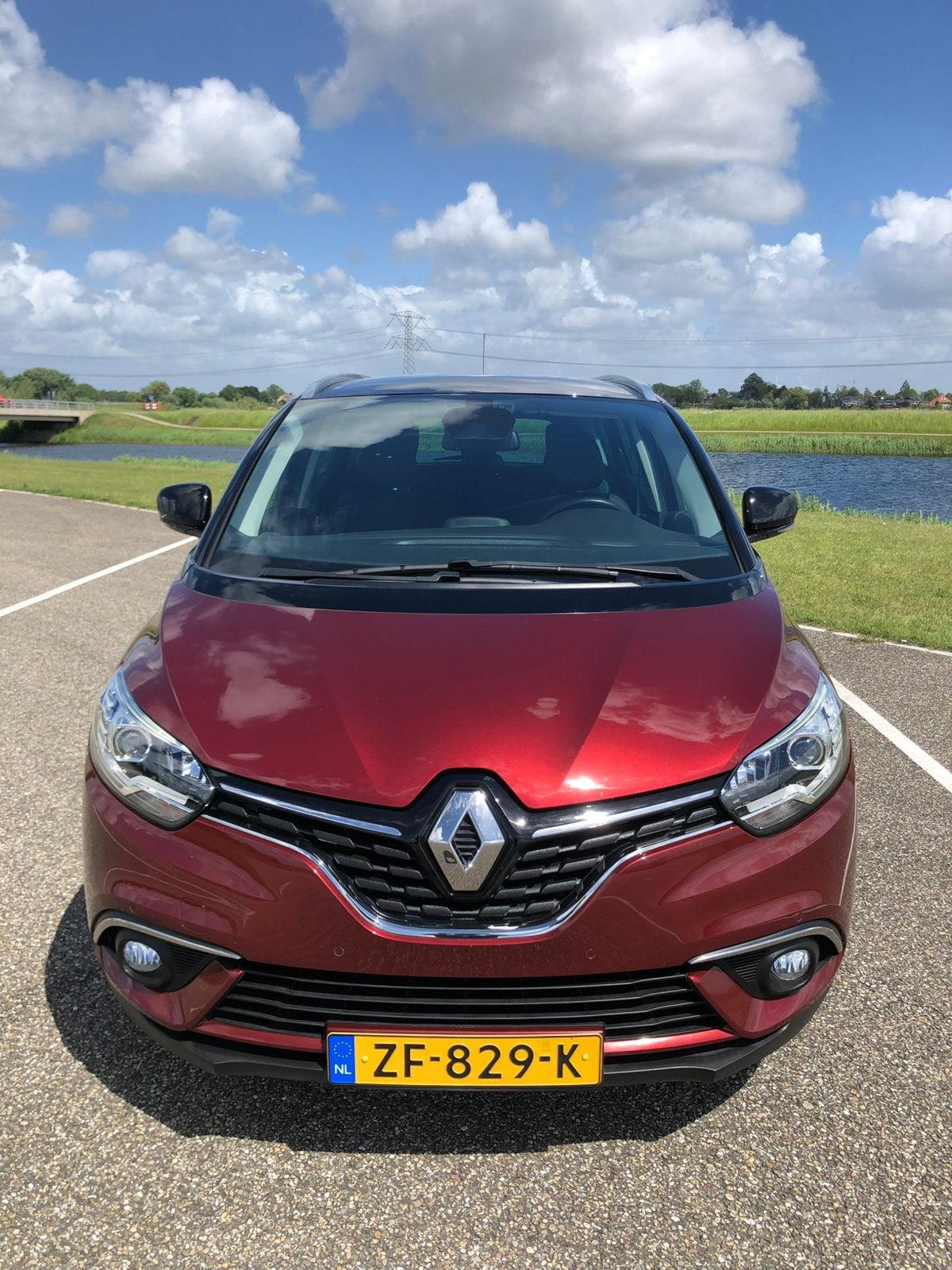 Renault Grand Scenic 1.3 TCe 140pk GPF 2019 Rood, Auto's, Renault, Voorwielaandrijving, 1800 kg, Zwart, 4 cilinders