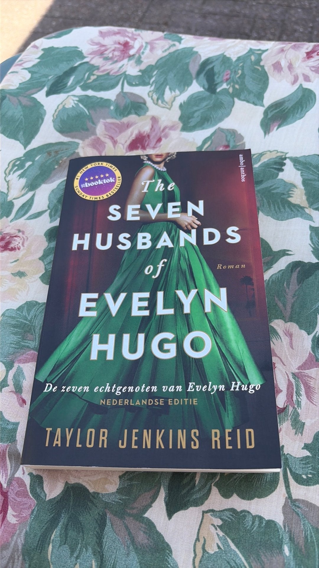 Taylor Jenkins Reid - The seven husbands of Evelyn Hugo, Ophalen of Verzenden, Zo goed als nieuw, Taylor Jenkins Reid