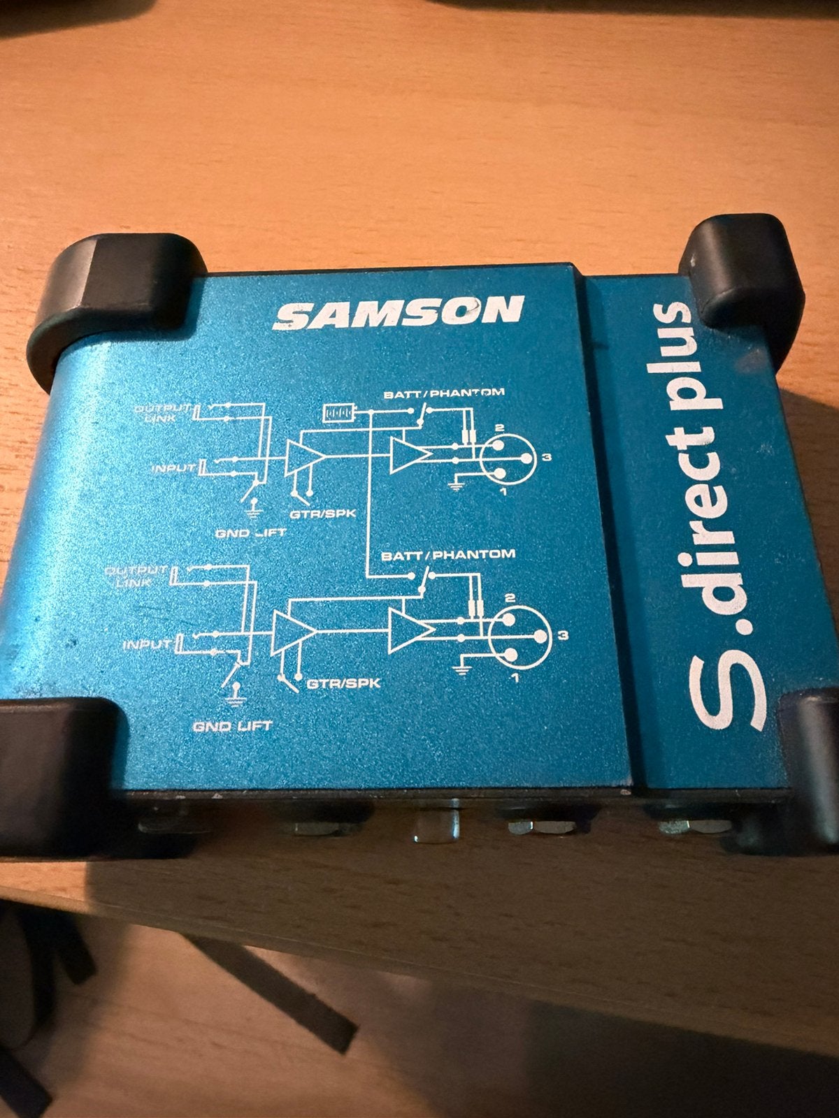 Samson di box, Muziek en Instrumenten, Ophalen of Verzenden, Zo goed als nieuw