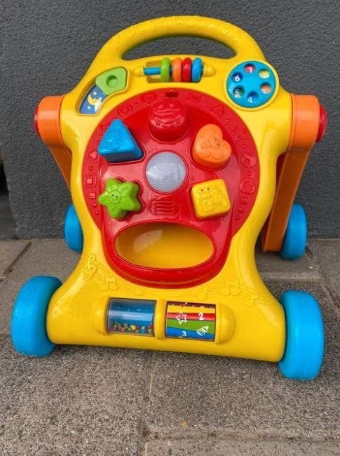Loopkar met Vormsorteeractiviteiten, Ophalen of Verzenden, Zo goed als nieuw, Overige typen, Met wieltjes