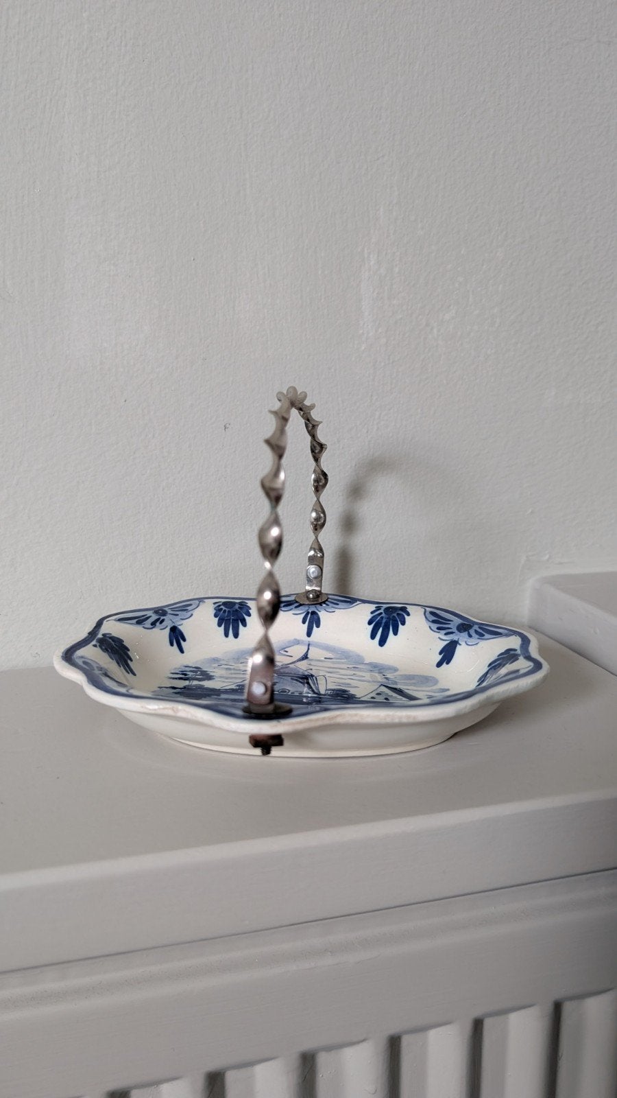 Delfts Blauw schaaltje met molen en handvat, Antiek en Kunst, Ophalen of Verzenden