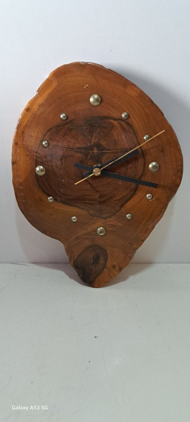 Vintage jaren '70 wandklok van hout - Uniek design, Ophalen of Verzenden