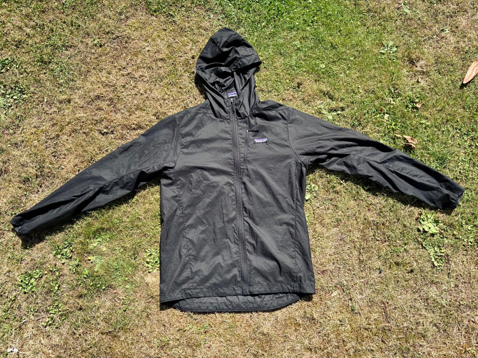 PATAGONIA HOUDINI maat M ZGAN, Ophalen of Verzenden, Zo goed als nieuw, Maat 48/50 (M), Zwart